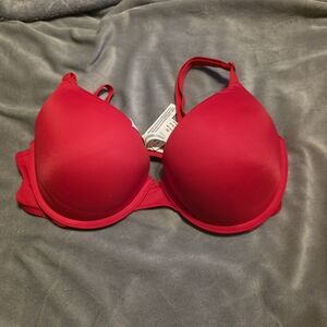 PINK Victoria's Secret Bold Red Bra